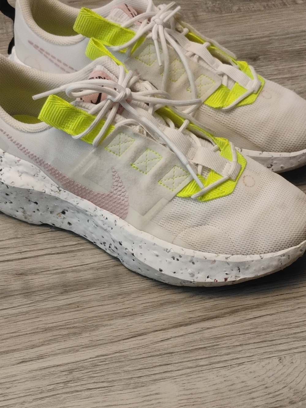 Nike Women’s React Vision Running Shoes - White with Neon Yellow Size 9.5